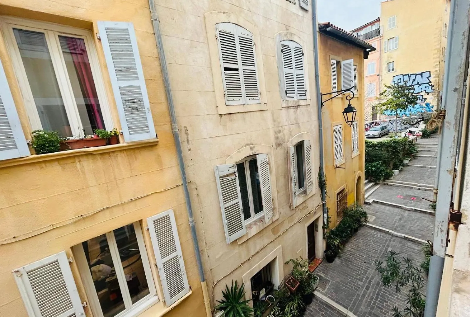 Chez Max Charmant Appartement 2 Chambres Au Coeur Du Panier Proche Vieux Port Marseille 0*,